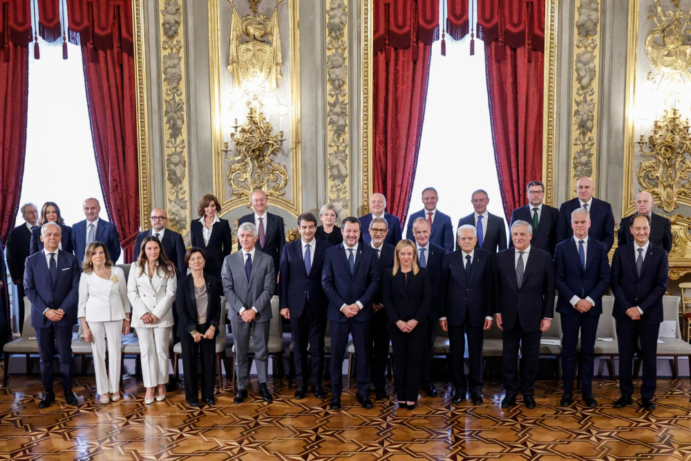 Il governo ha giurato, è in carica Meloni: “Serviremo l’Italia con orgoglio”