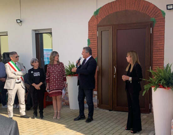 Inaugurata ‘CasaPaese’ a Cicala: la prima struttura calabrese dedicata alle persone affette da demenza