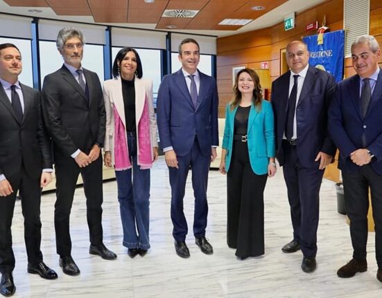 Giunta regionale, Occhiuto nomina Emma Staine e Giovanni Calabrese