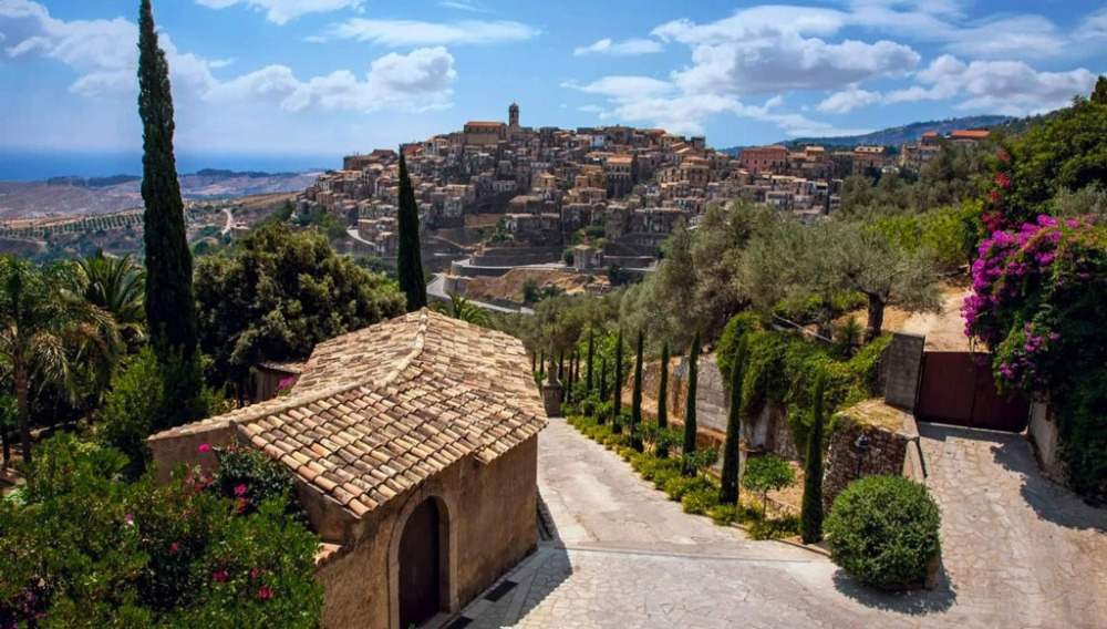 Calabria in vetrina: Badolato inserito tra i borghi più belli d’Italia