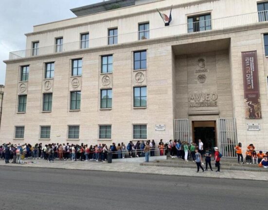 Tutti pazzi per i Bronzi di Riace Boom di presenze al Museo di Reggio
