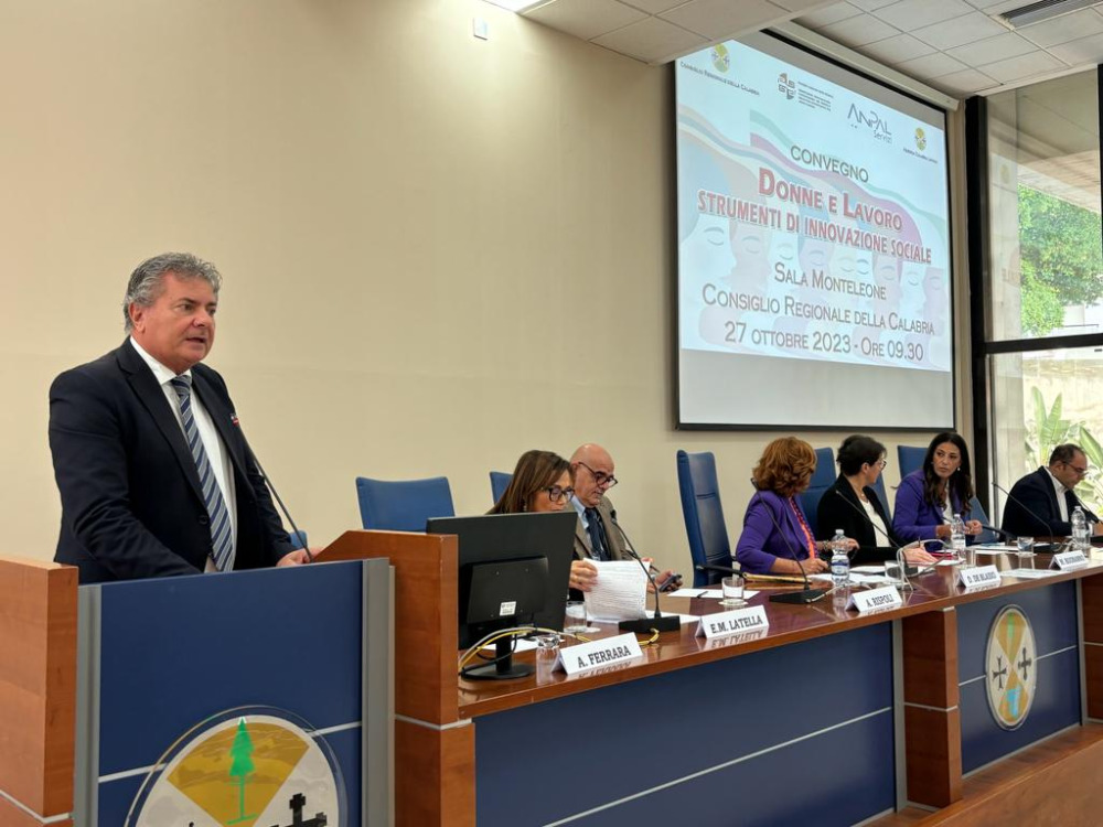 Il Presidente Filippo Mancuso alconvegno Donne e Lavoro