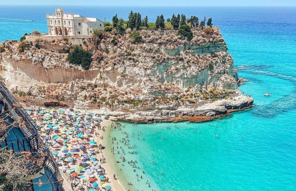 Turismo di ritorno, Tropea premiata in Canada