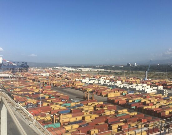 Il Porto Gioia Tauro supera record del 2008: 3,5 milioni di teus