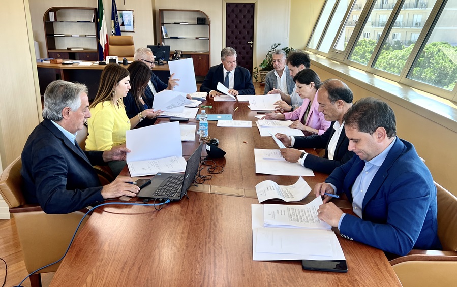 Consiglio Regionale: Mancuso incontra presidenti Commissioni, il 2 ottobre Consiglio