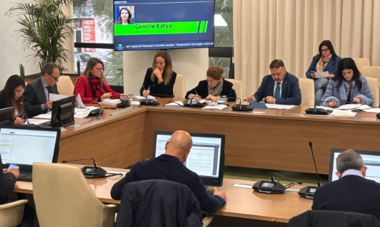 Distanze dai corsi d’acqua, parere favorevole dalla sesta commissione