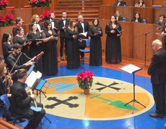 Concerto di Natale al Consiglio regionale, il Presidente Cirillo: “Evento dall’alto valore culturale e istituzionale”
